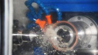 刀具對(duì)磨床精度和磨削油提更高要求
